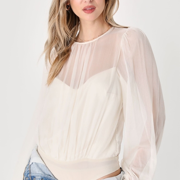 Lulu's NWT Blouse Long Sleeve Bodysuit XS Cream Sheer - Picture 4 of 12